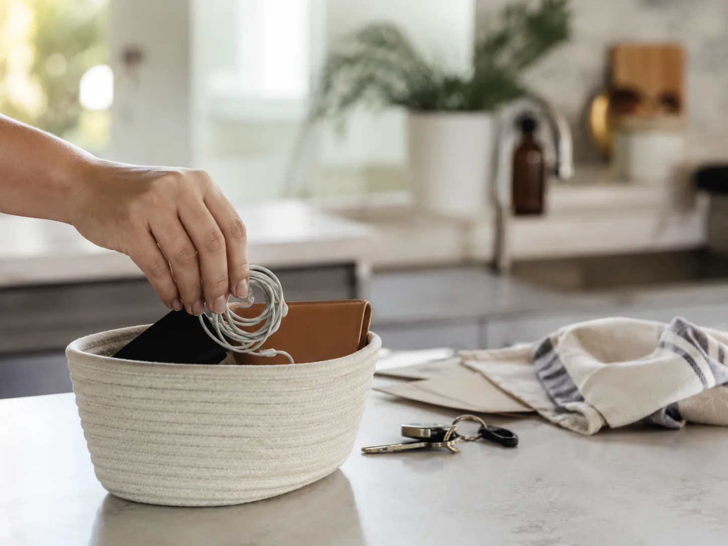 How to Prepare Your Home Before the Cleaners Arrive